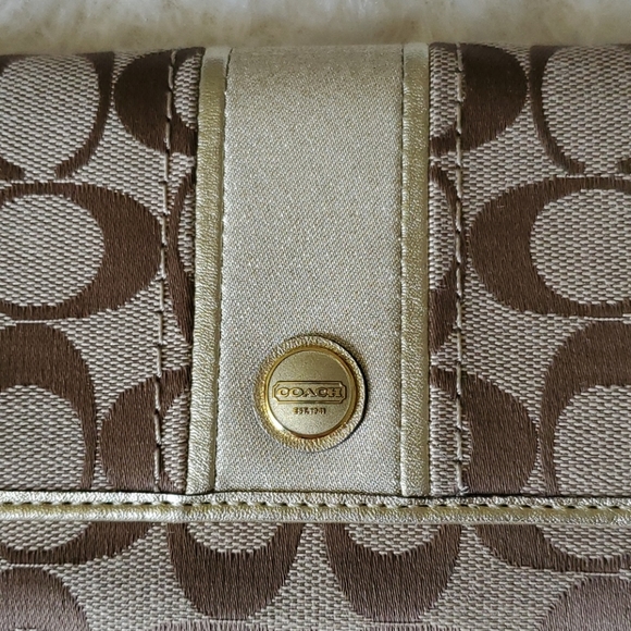Coach wallet - Picture 2 of 8